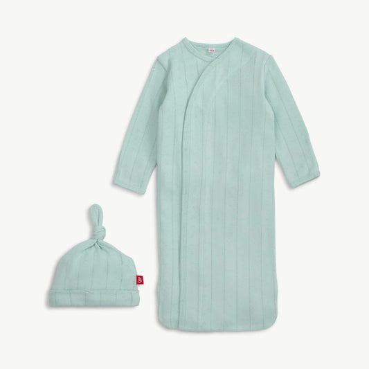 Magnetic Me Magnetic Gown & Hat Set