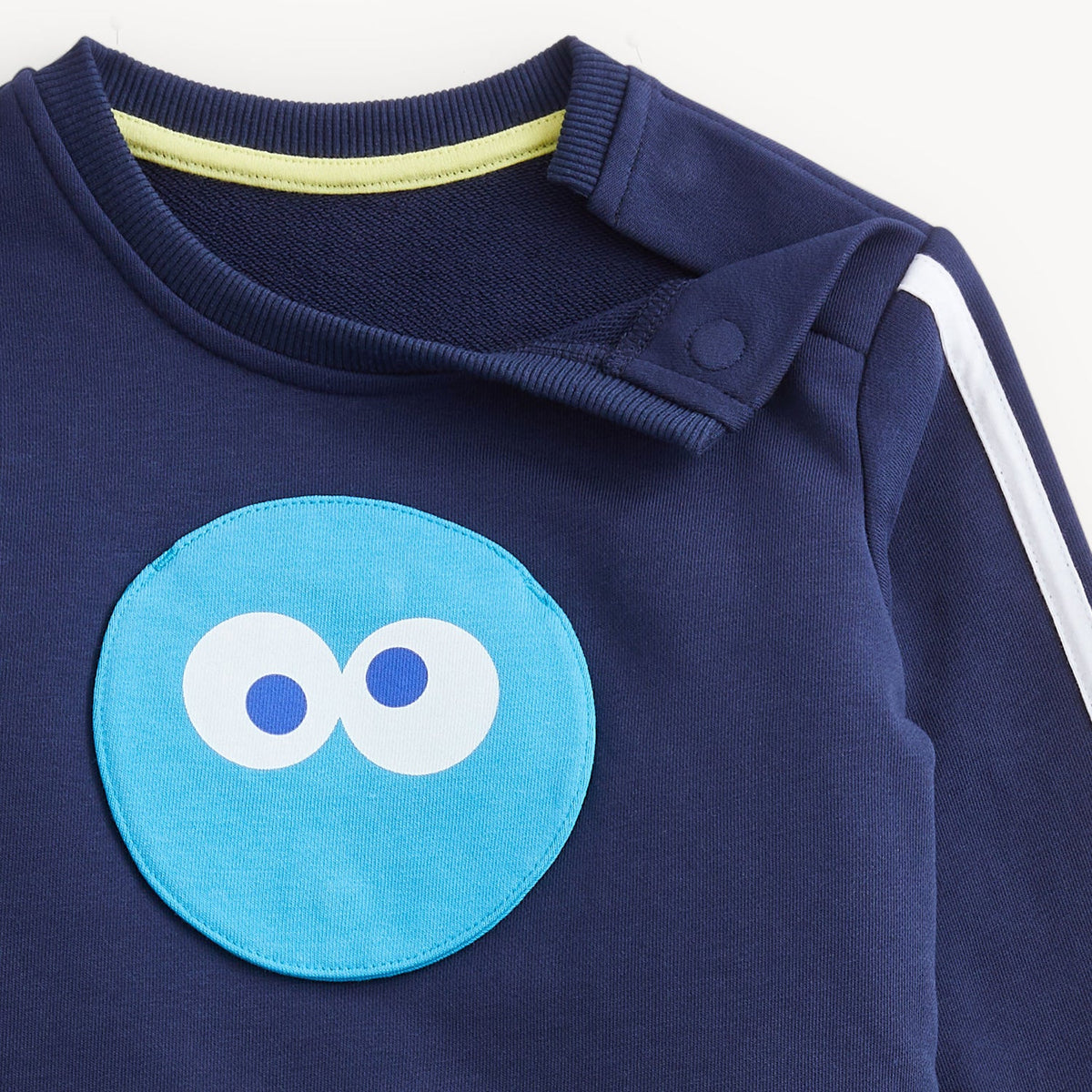 Magnetic Me Magnetic Sweatsuit