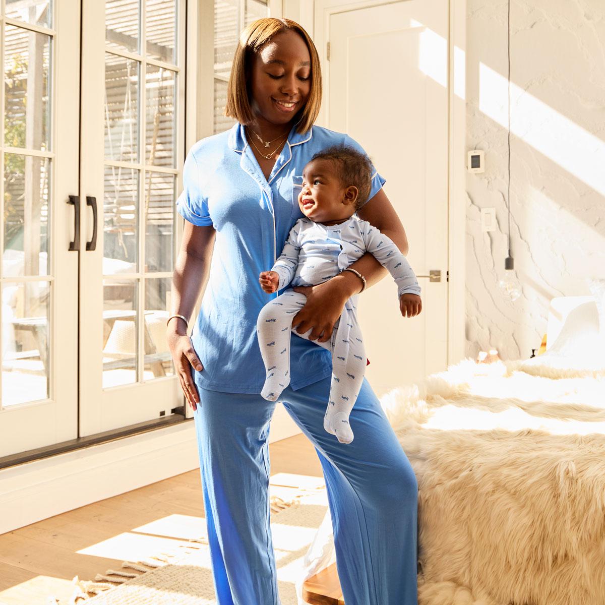 Magnetic Me Women’s Magnetic Classic with a Twist PJ Set