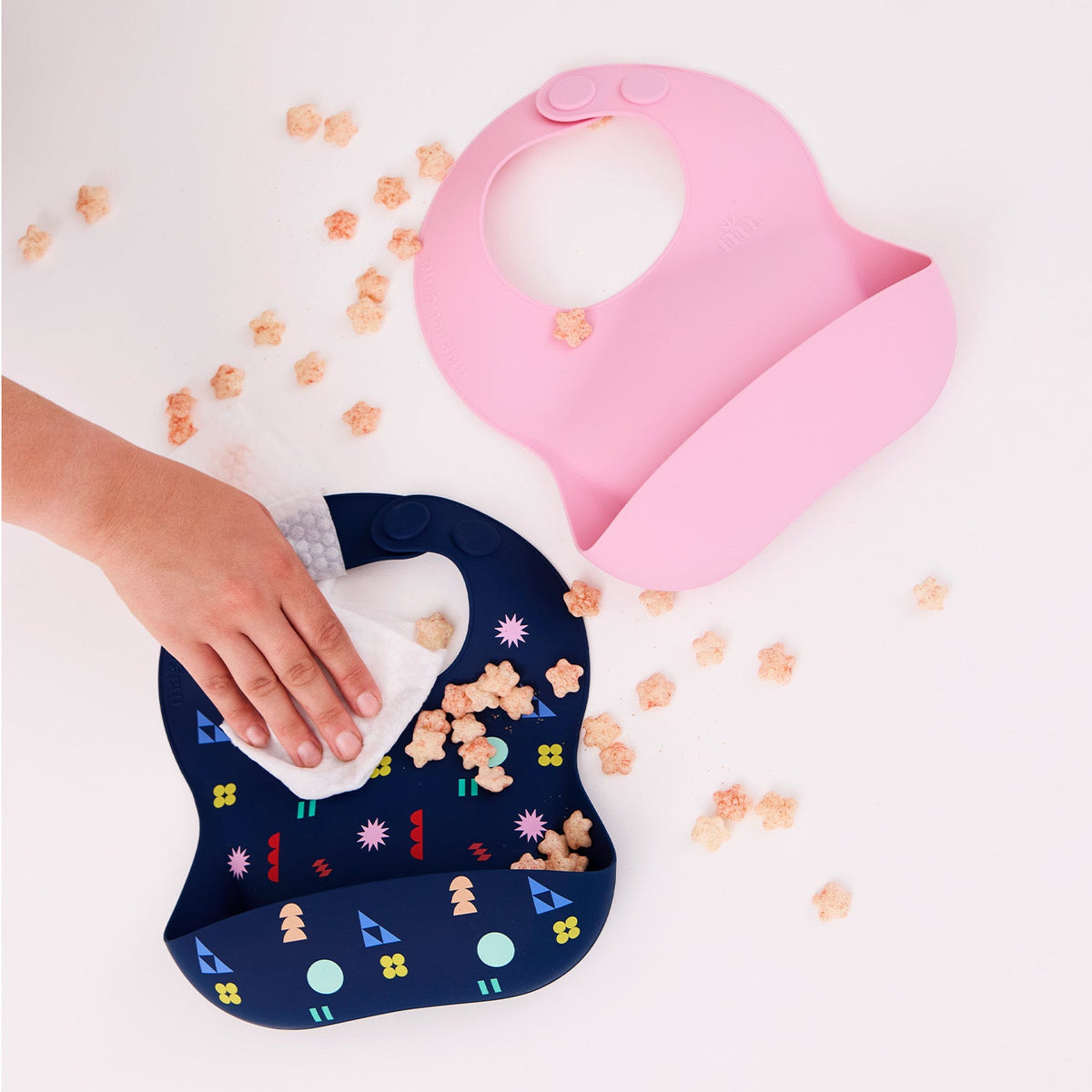 Magnetic Me Magnetic Silicone Bib